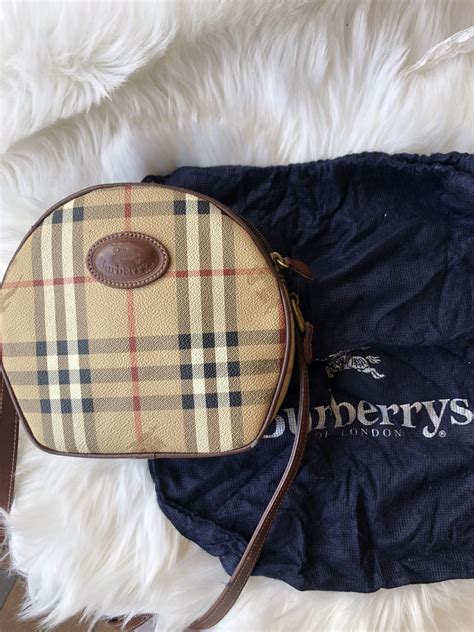 borsa a tracolla burberry vintage|farfetch Burberry handbags.